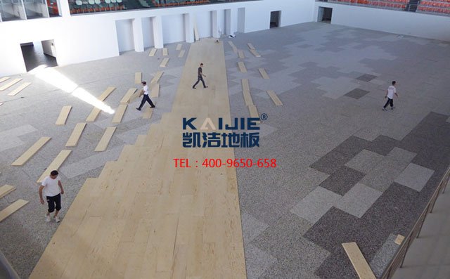 體育館專(zhuān)用運(yùn)動(dòng)木地板生產(chǎn)廠家——?jiǎng)P潔體育木地板