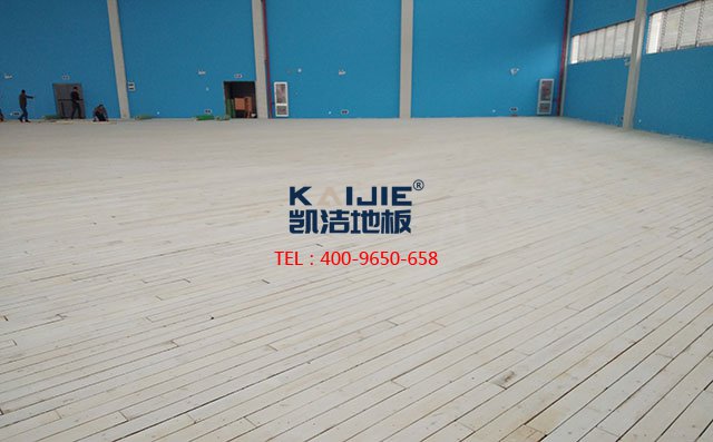 體育實(shí)木運(yùn)動(dòng)地板怎么保養(yǎng)呢——體育館木地板