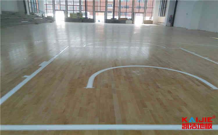 籃球場木地板含水率有什么作用